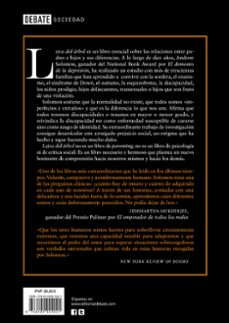 lejos del arbol: historias de padres e hijos que han aprendido a quererse-andrew solomon-9788499924021