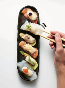 Imagen Secuandaria de Sushi. Abrir galería completa.