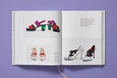 shoes a-z. the collection of the museum at fit-daphne guinness-9783836596244
