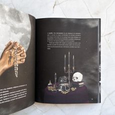 la vida secreta de los vampiros-elia barcelo-nana vaez-9791387761172