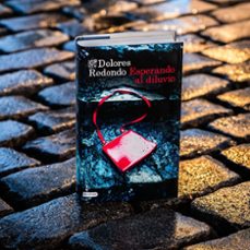 esperando al diluvio-dolores redondo-9788423369492